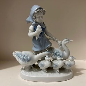 Gerold Porzellan Girl with Ducks Ducklings Geese Goslings West Germany Bavaria